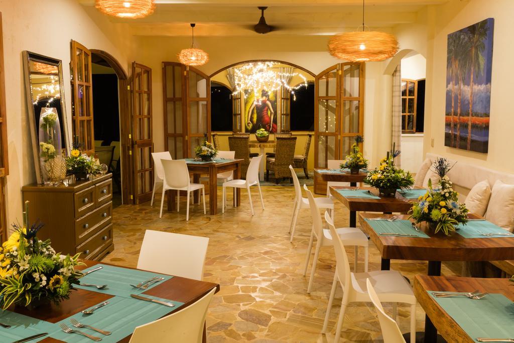 El Castillo Luxury Boutique Hotel- (Adults Only) Ojochal Exterior photo
